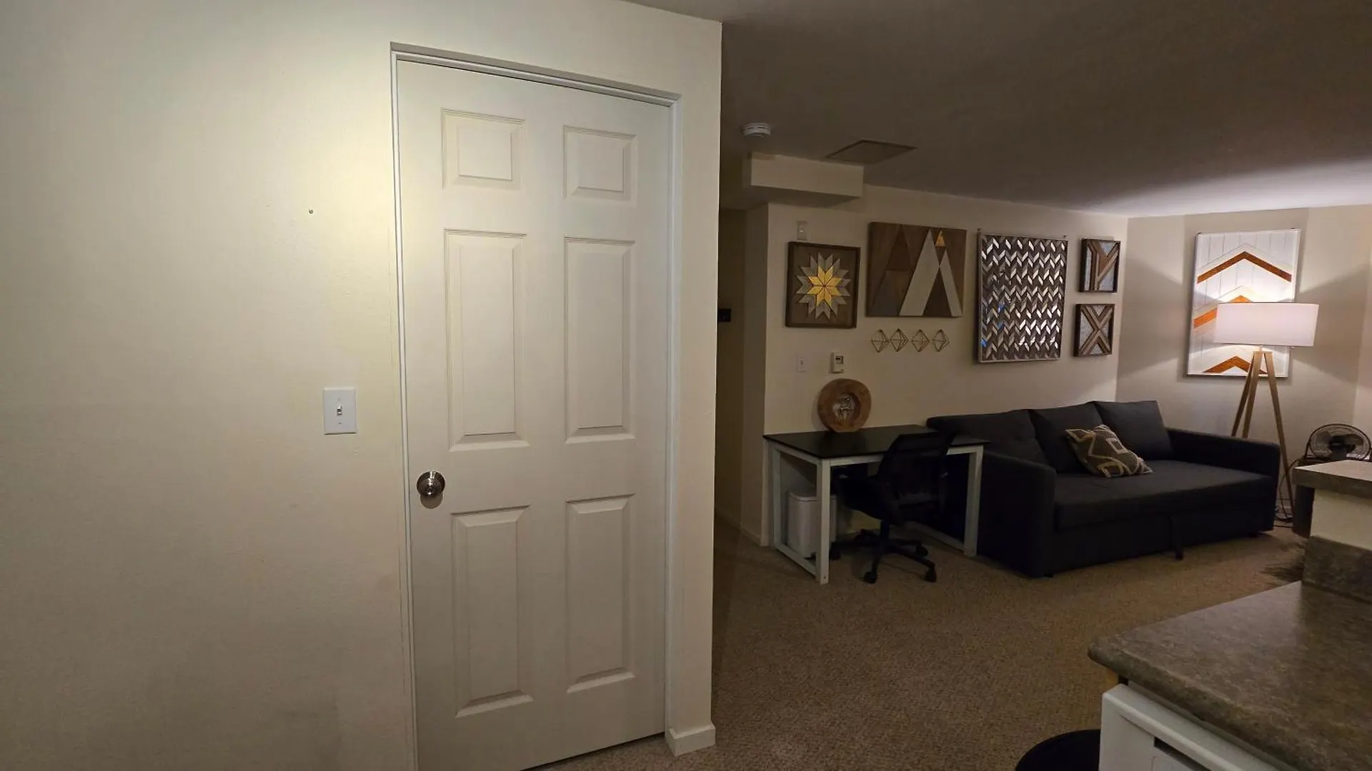 Apartment Lovely 1 Bedroom Condo In The Heart Of Seattle!